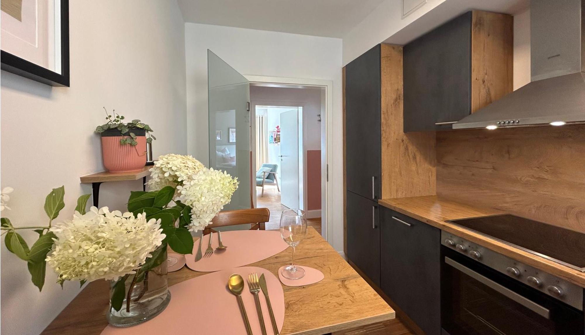Neues Trendy Appartement In ฮันโนเวอร์ ภายนอก รูปภาพ