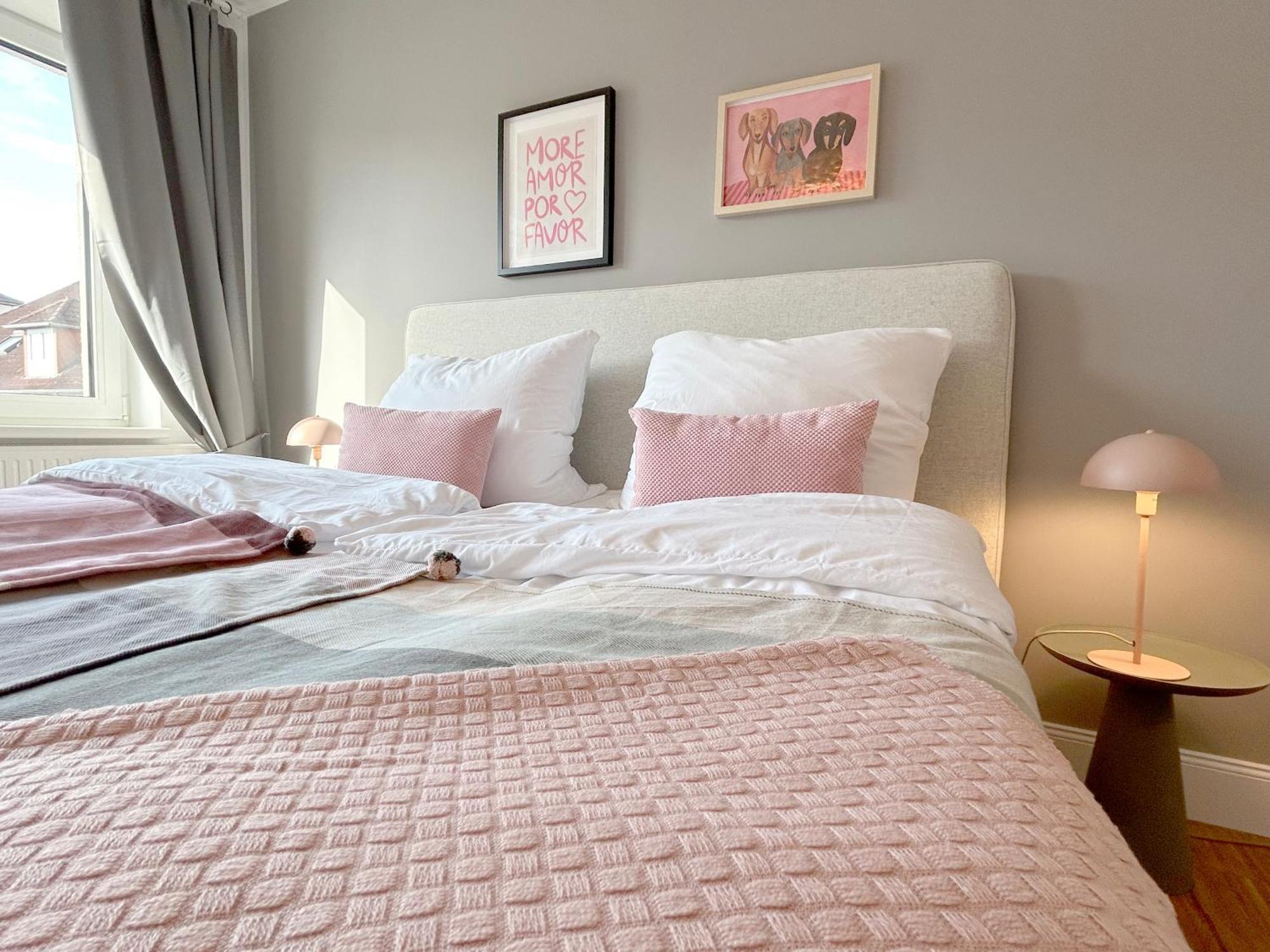Neues Trendy Appartement In ฮันโนเวอร์ ภายนอก รูปภาพ